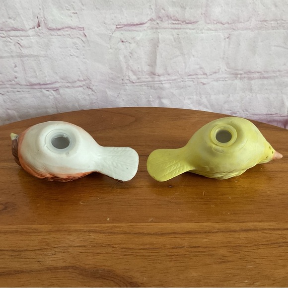 Vintage Two Birds in a Nest Ceramic Salt and Pepper Shakers - Picture 7 of 8